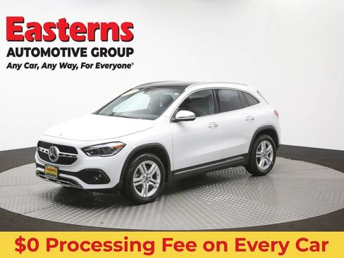 Used 2022 Mercedes-Benz GLA 250 4MATIC w/ Premium Package Lite image 59