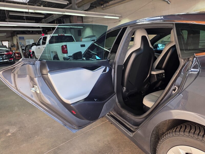 Used 2016 Tesla Model S 90D AWD/4WD image 21