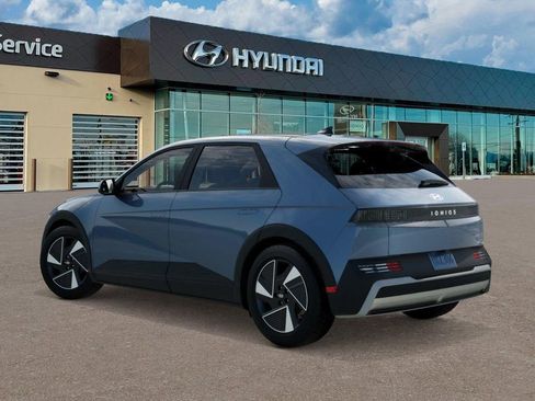 New 2026 Hyundai Ioniq 5 SE RWD image 5