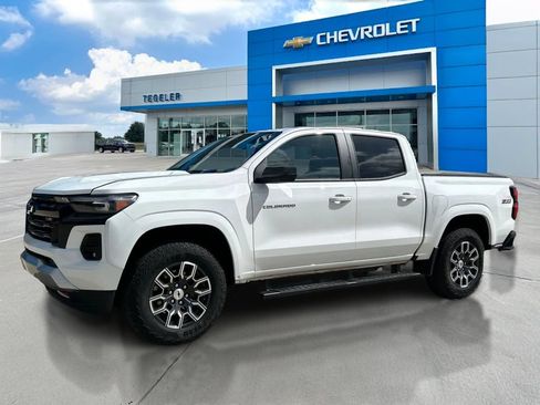 Used 2025 Chevrolet Colorado Z71 w/ LPO, Skid Plate Package AWD/4WD image 1