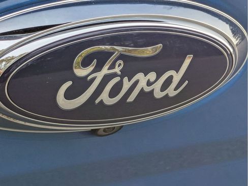 Certified 2022 Ford Ranger Lariat w/ Equipment Group 501A High image 9