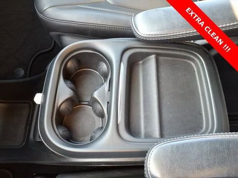 Certified 2020 Chrysler Pacifica Touring-L image 20