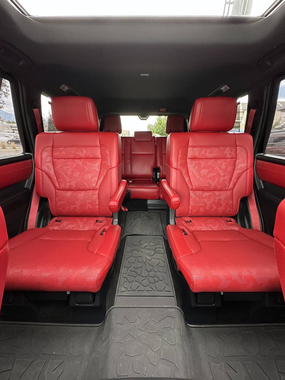 Used 2025 Toyota Sequoia TRD Pro AWD/4WD image 56
