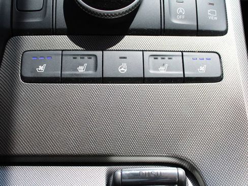 Used 2020 Hyundai Palisade Limited FWD image 22