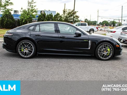 Used 2023 Porsche Panamera 4 Platinum Edition AWD/4WD image 9