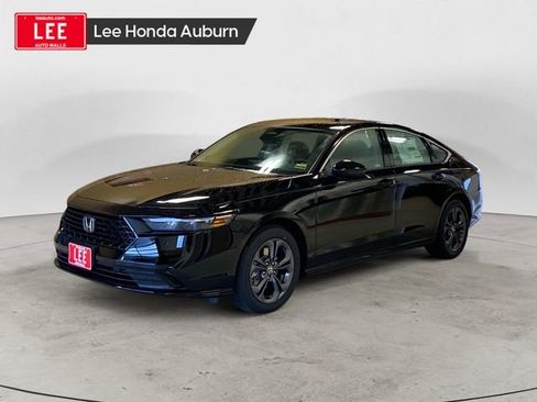 New 2025 Honda Accord EX-L image 1