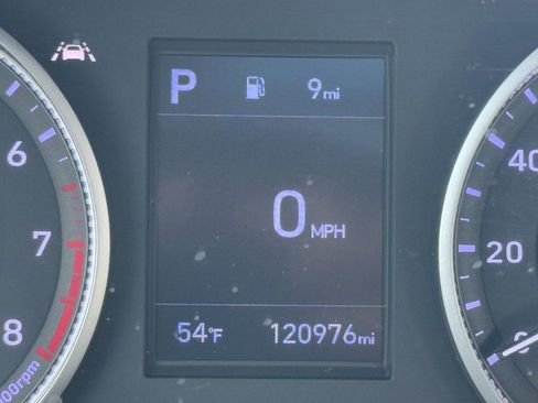 Used 2020 Hyundai Elantra Value Edition image 18