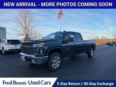 Used 2020 Chevrolet Silverado 3500 LTZ w/ LTZ Plus Package image 3