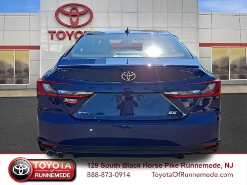 Certified 2025 Toyota Camry SE w/ Convenience Package FWD image 5