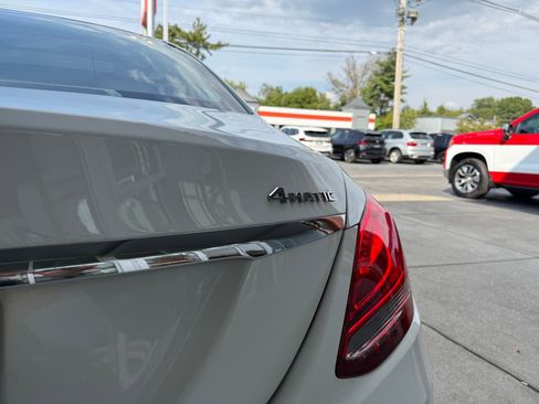 Used 2017 Mercedes-Benz C 300 4MATIC Sedan image 12