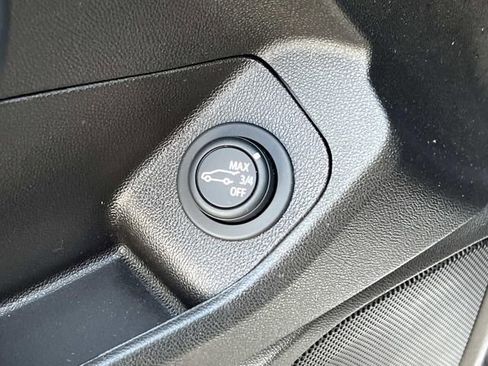 Certified 2024 GMC Terrain AT4 w/ Tech Package image 20