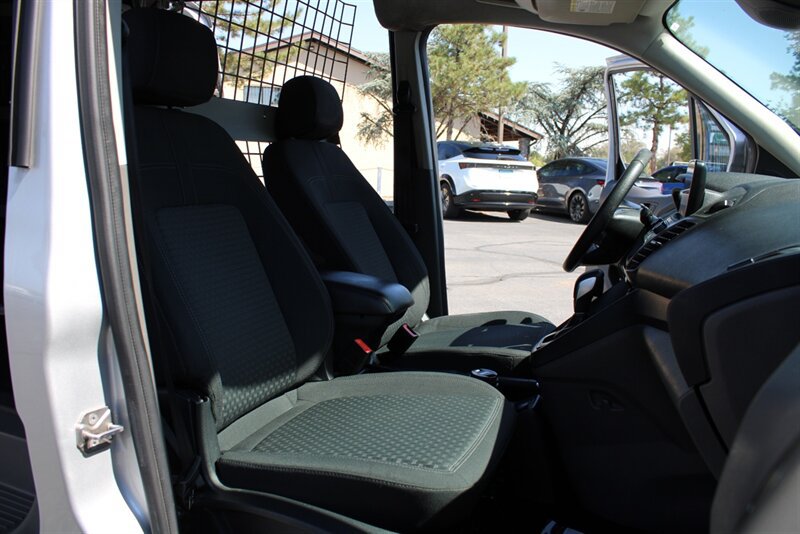 Used 2021 Ford Transit Connect XLT FWD image 17