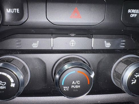 Used 2023 RAM 1500 Big Horn image 21