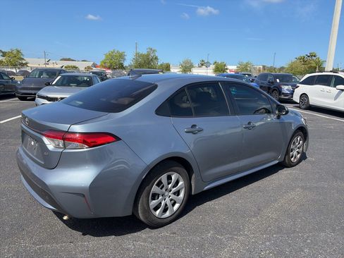 Used 2020 Toyota Corolla LE image 7