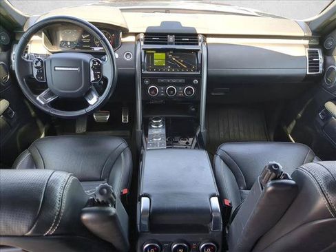 Used 2019 Land Rover Discovery HSE AWD/4WD image 14