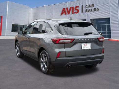 Used 2025 Ford Escape ST-Line image 9