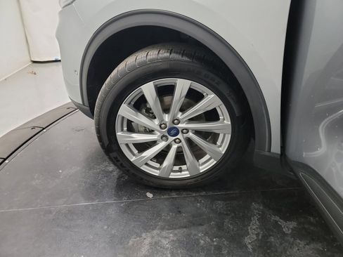 Used 2021 Ford Escape Titanium w/ Titanium Elite Package image 30