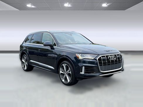 Used 2023 Audi Q7 3.0T Premium Plus w/ Premium Plus Package AWD/4WD image 7
