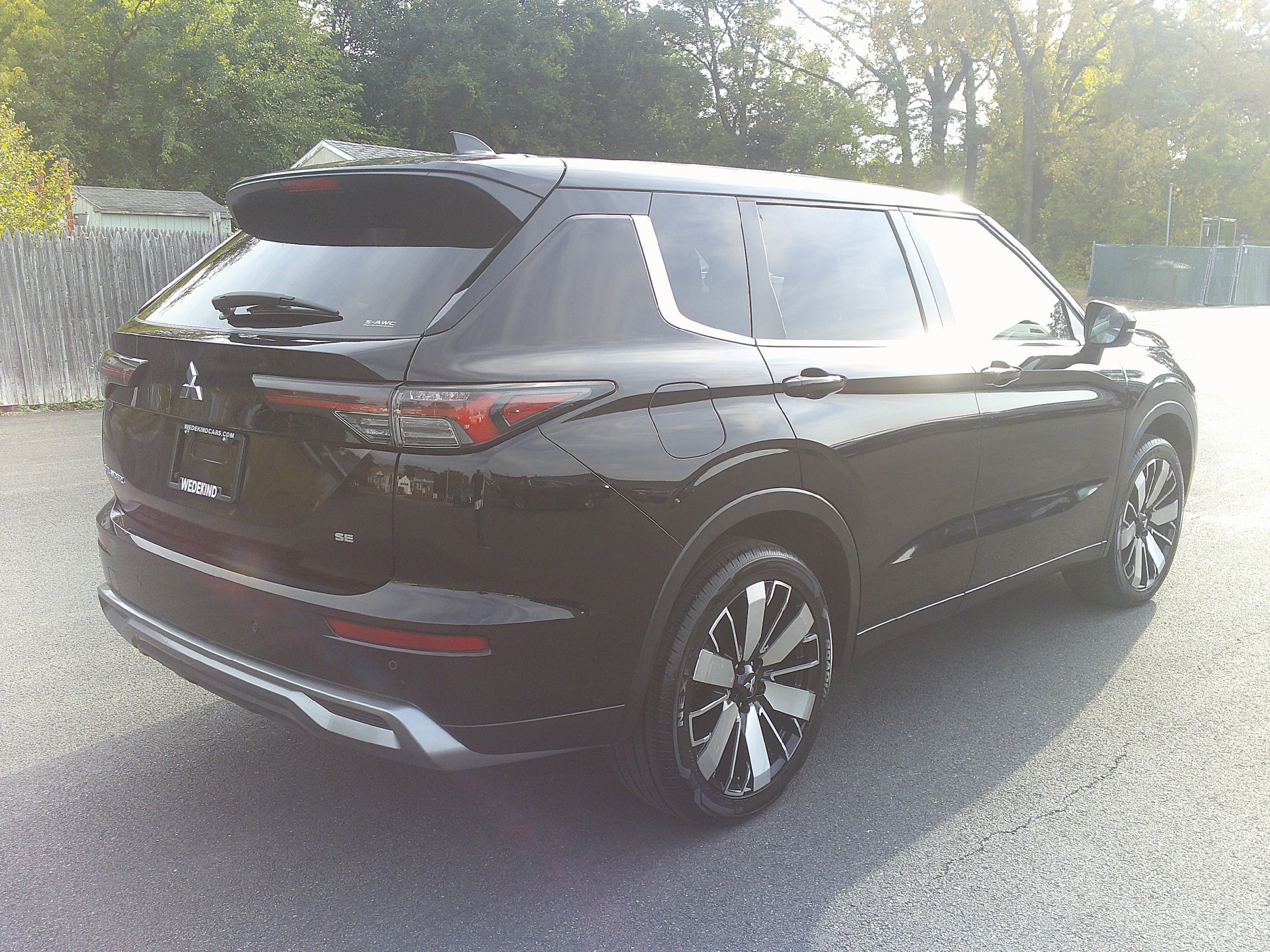Used 2025 Mitsubishi Outlander SE AWD/4WD image 6