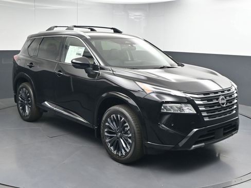 New 2026 Nissan Rogue Platinum w/ Platinum Premium Package AWD/4WD image 1