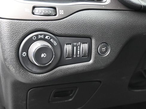 Used 2022 Jeep Cherokee Latitude Lux image 15