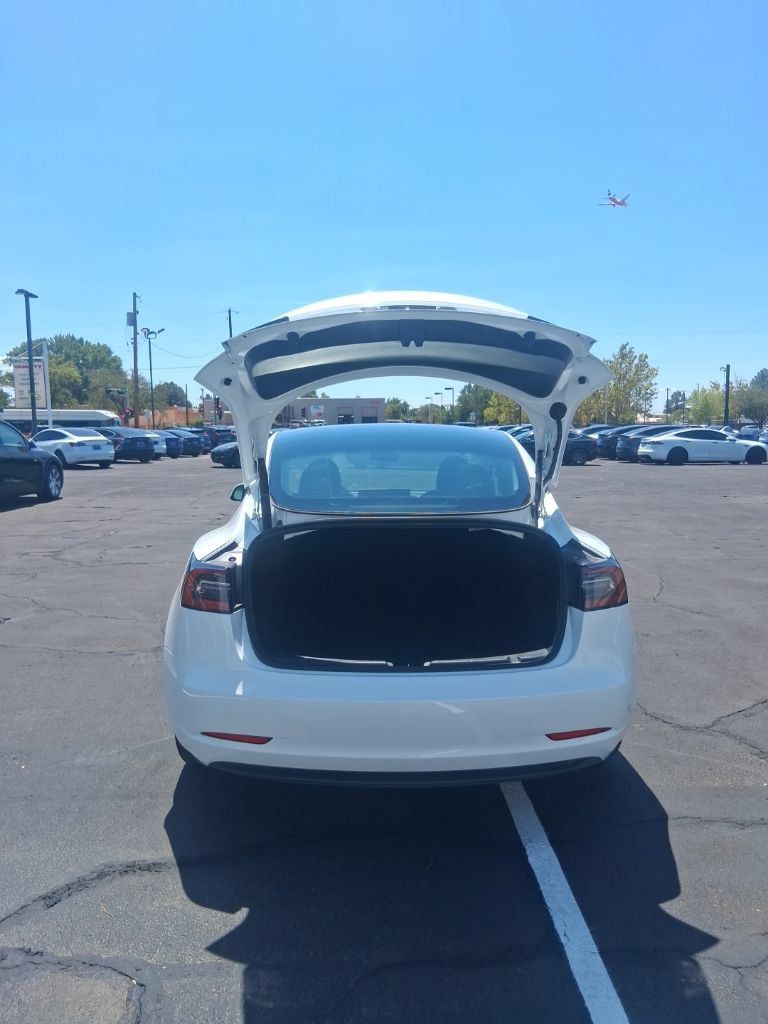 Used 2023 Tesla Model 3 Standard Range RWD image 10