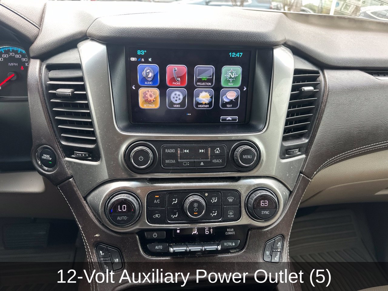 Used 2019 Chevrolet Suburban Premier RWD image 18