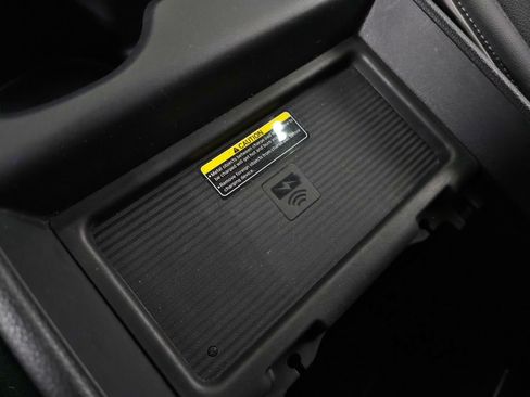 Used 2024 Honda Odyssey Elite image 32