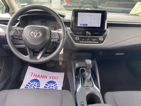 Used 2024 Toyota Corolla LE image 9