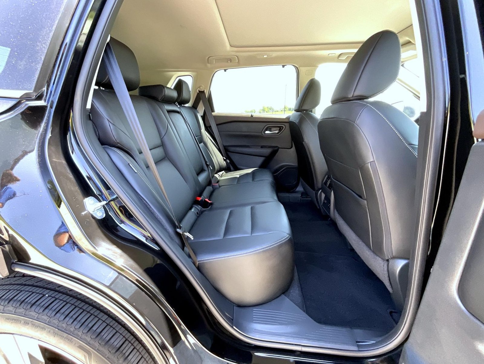 Certified 2023 Nissan Rogue SL w/ SL Premium Package AWD/4WD image 20