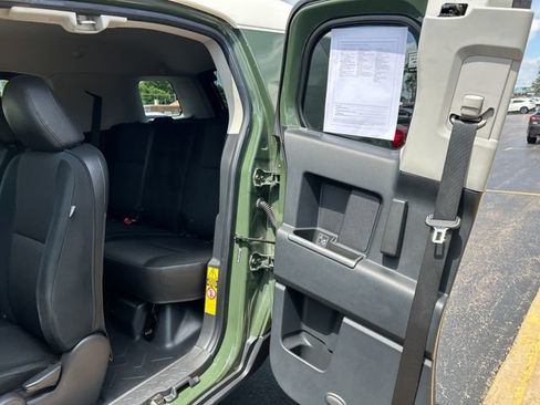 Used 2010 Toyota FJ Cruiser 4WD image 21