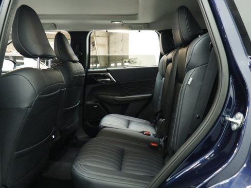 New 2026 Mitsubishi Outlander SEL FWD image 24
