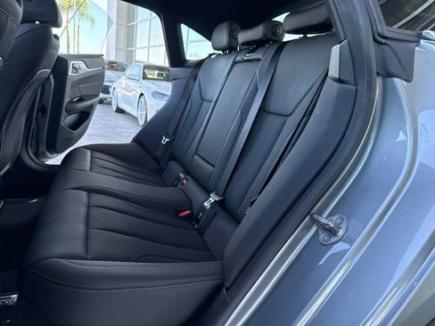 Used 2025 BMW 430i w/ Premium Package RWD image 13