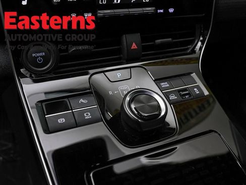 Used 2023 Subaru Solterra AWD image 12