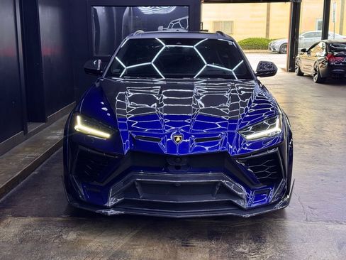Used 2022 Lamborghini Urus AWD/4WD image 4