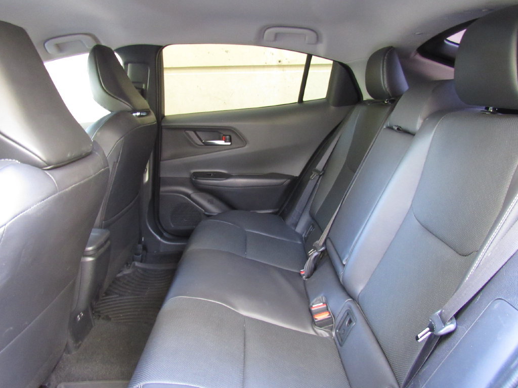 Used 2025 Toyota Prius FWD image 16