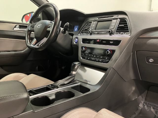 Used 2015 Hyundai Sonata Sport 2.0T FWD image 32