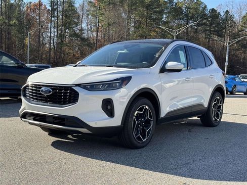 New 2026 Ford Escape Platinum w/ Premium Technology Package image 22