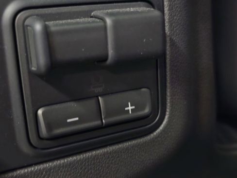 Used 2025 Chevrolet Suburban High Country AWD/4WD image 33