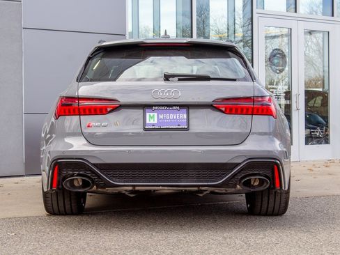 Used 2026 Audi RS 6 performance image 9