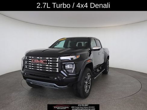 Used 2025 GMC Canyon Denali AWD/4WD image 1