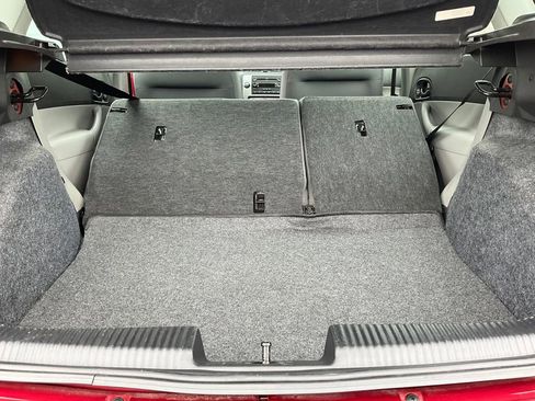 Used 2005 Ford Focus ZX5 Hatchback image 20