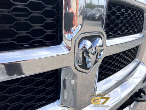 Used 2017 RAM 3500 Tradesman w/ Chrome Appearance Group AWD/4WD image 25