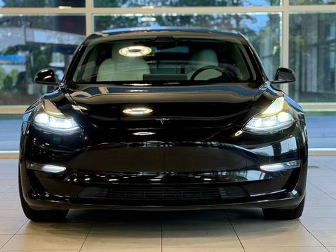 Used 2021 Tesla Model 3 Performance AWD/4WD image 2