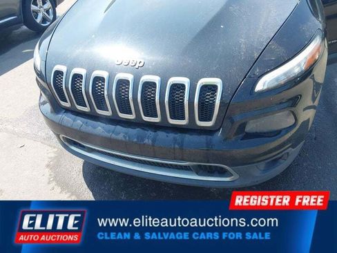 Used 2017 Jeep Cherokee Limited FWD image 12