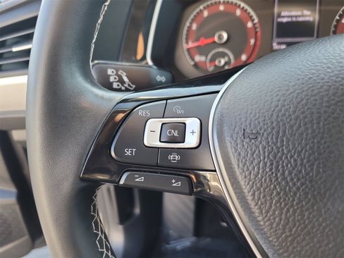 Used 2021 Volkswagen Jetta SE image 29