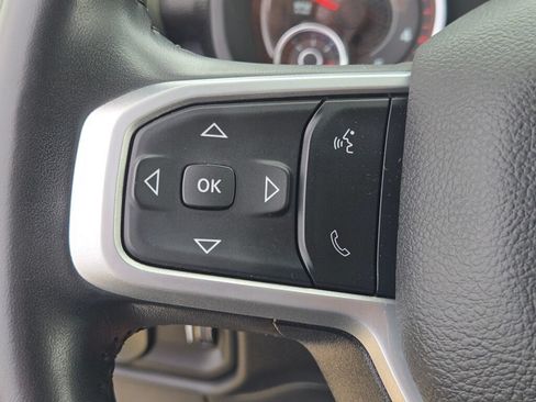 Used 2024 RAM 2500 Big Horn AWD/4WD image 31
