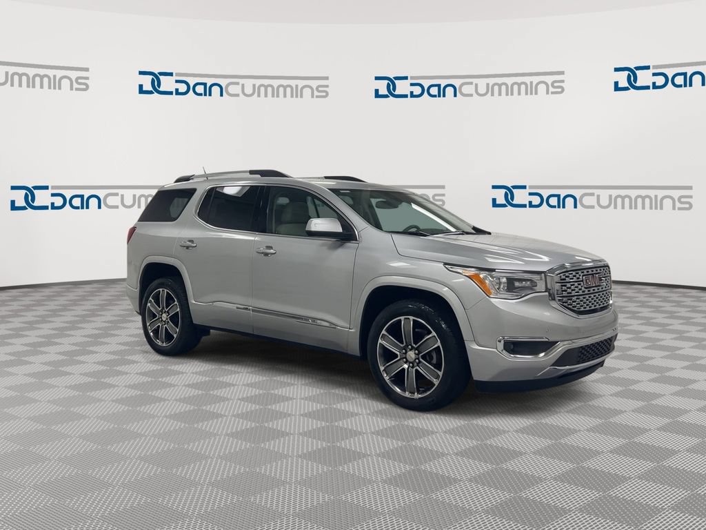 Used 2019 GMC Acadia Denali w/ Technology Package FWD image 2
