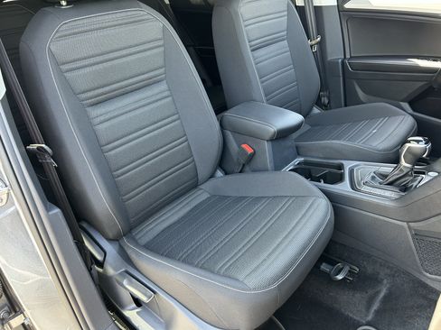 Used 2024 Volkswagen Tiguan S FWD image 8