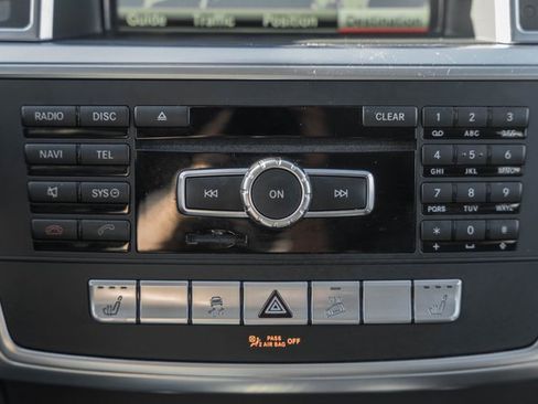 Used 2015 Mercedes-Benz ML 350 4MATIC image 23